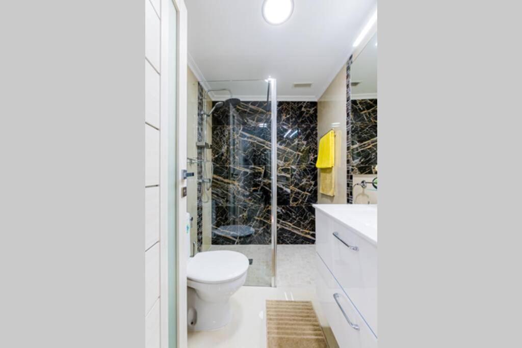 La Perla De Torrevieja Lägenhet Exteriör bild